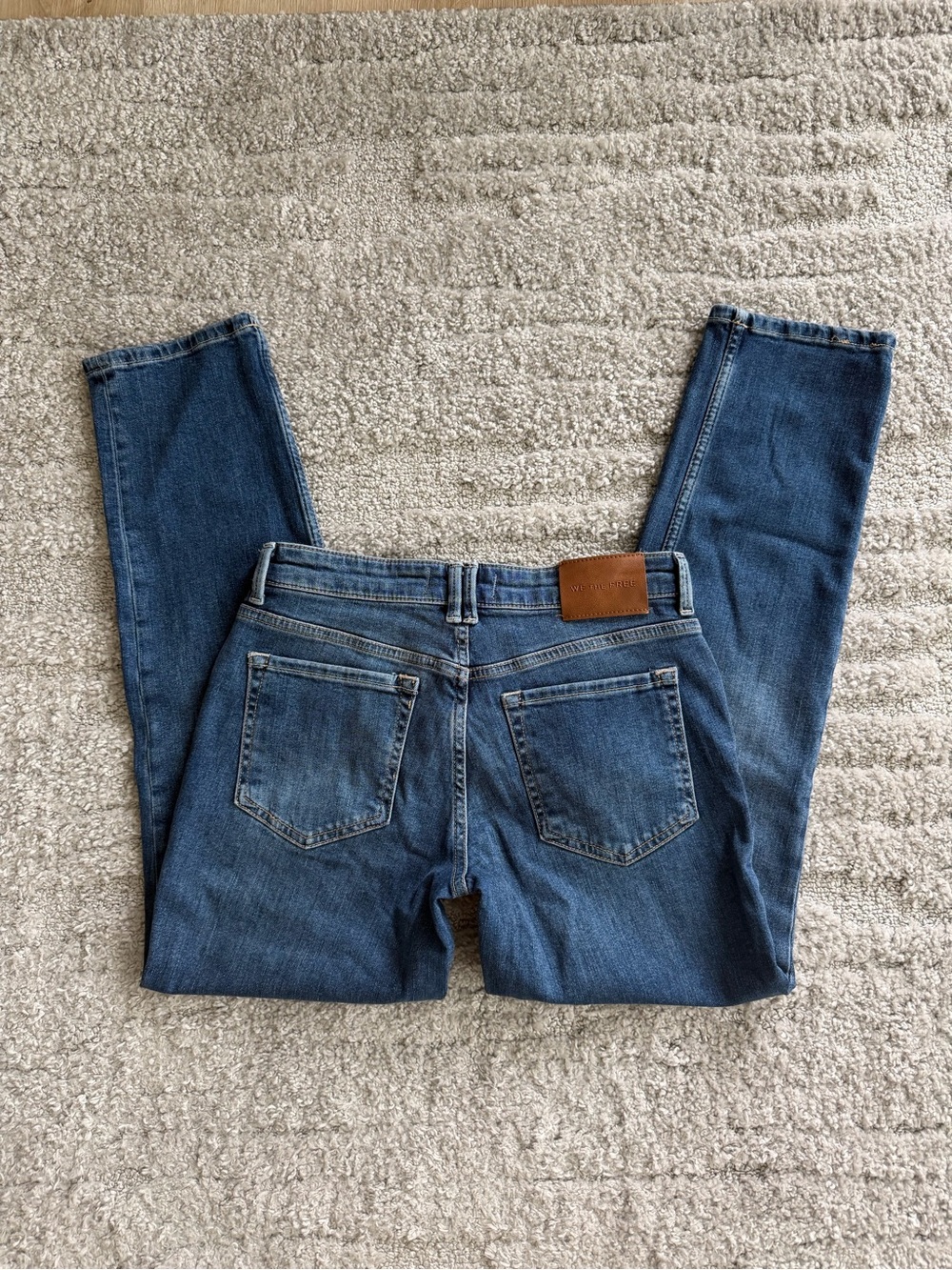 EUC Free People Size 28 Slim Straight Denim Jeans